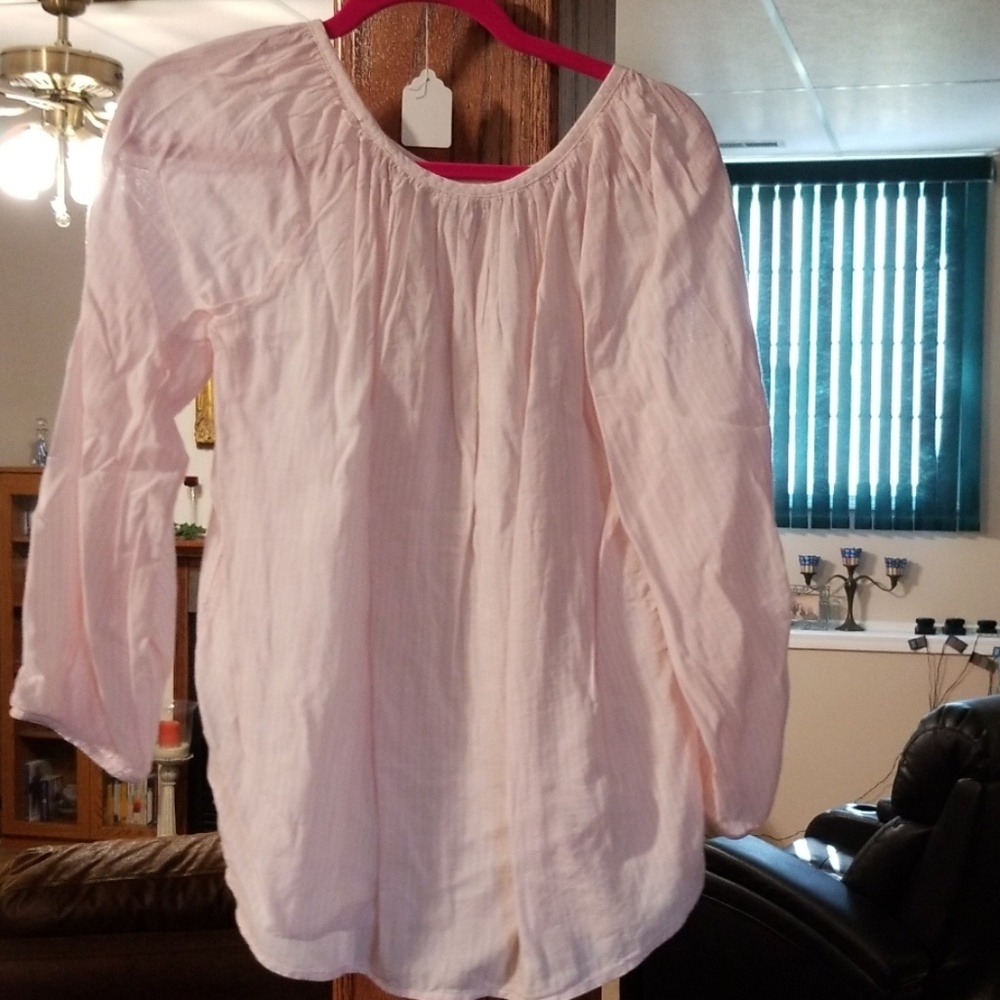Old navy blouse